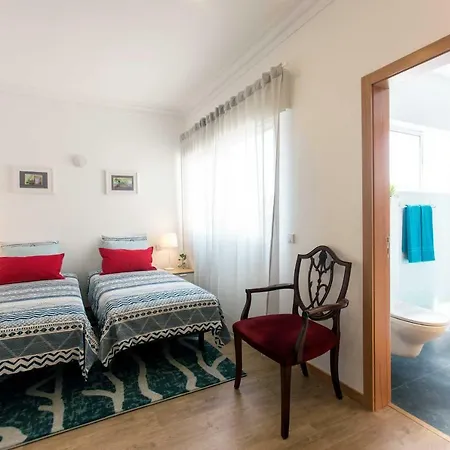 Friends & Family Tree * Porto