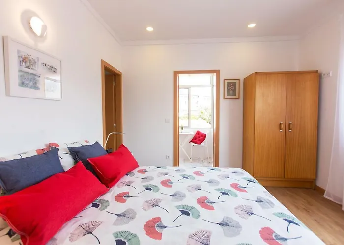 Friends & Family Tree Daire