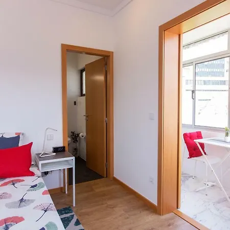 Apartman Friends & Family Tree Porto