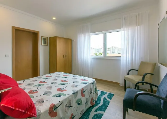 Apartman Friends & Family Tree Porto