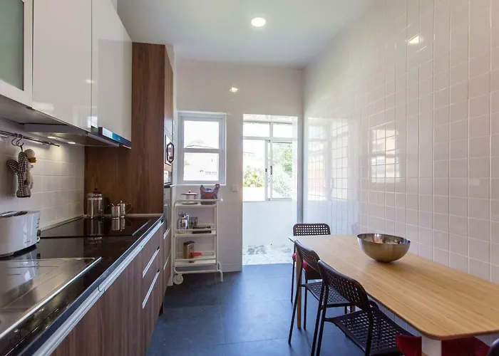 Friends & Family Tree Porto