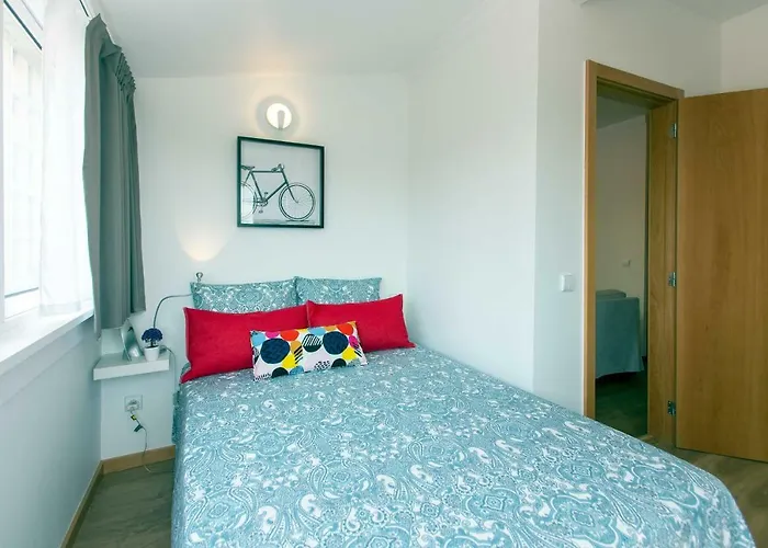 Friends & Family Tree * بورتو