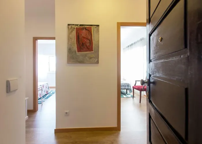 Apartman Friends & Family Tree