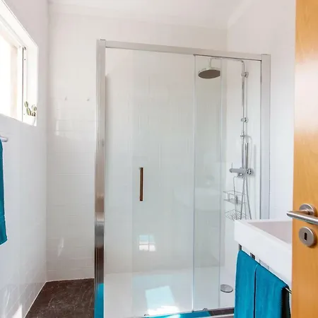 Friends & Family Tree * Πόρτο